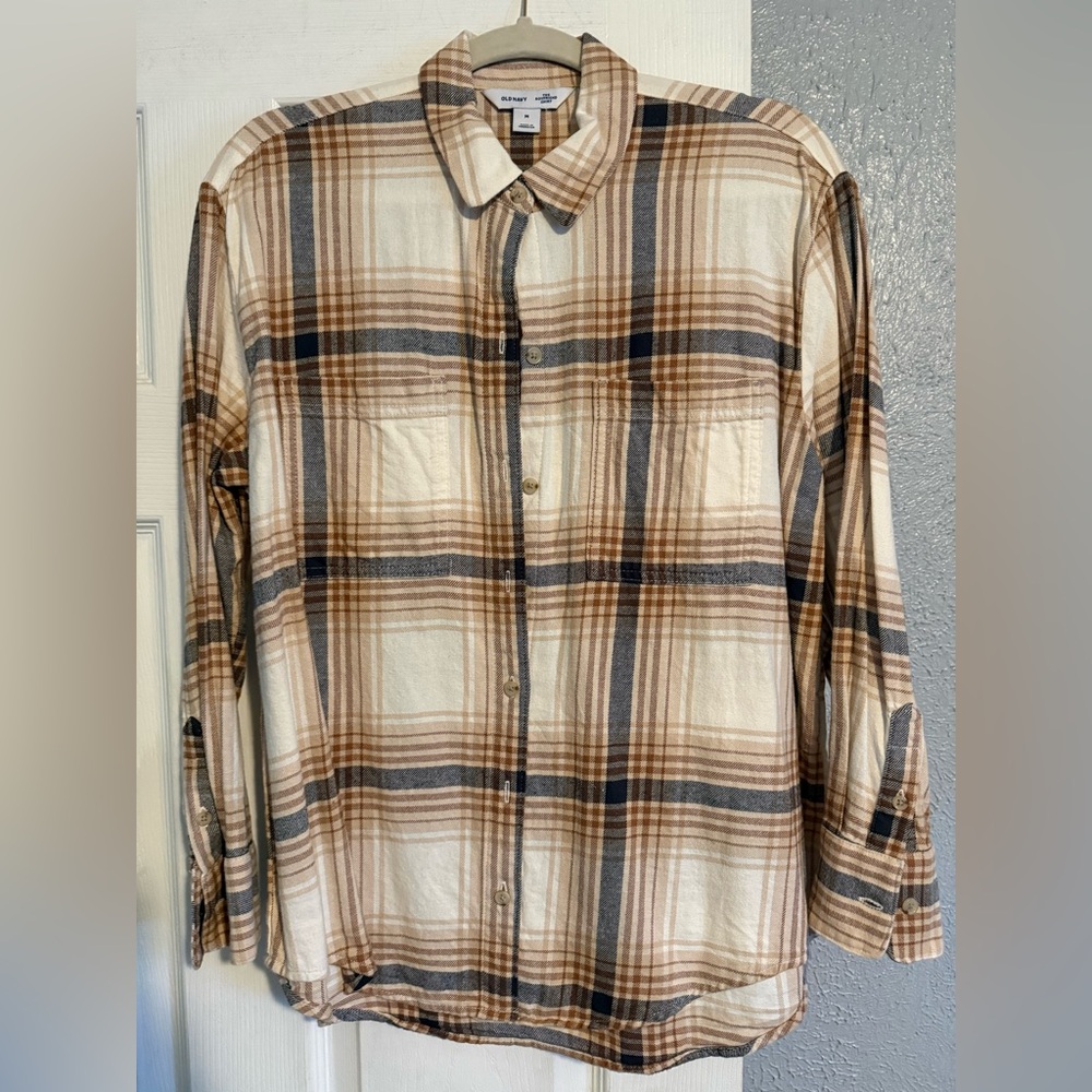 Old Navy Plaid Button-Down Shirt in Cream, Brown & Black